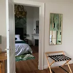La Tour Du Maine - Manoir De Caractere Du Xixe Siecle Avec Elegantes - Confort Moderne - Jardin Et Parking Prive * Marmande